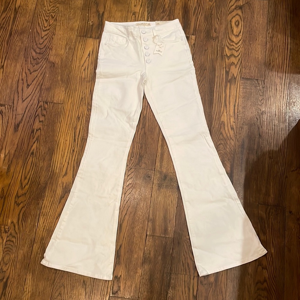 Unpublished (brand name) Janet High Rise Flare (style name) - White